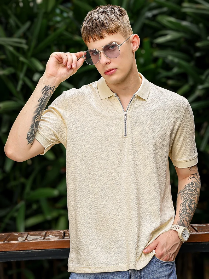 مانياك Maniac Mens Puff Printed Round Neck Half Sleeve Cream and Dark Grey Cotton Tshirt